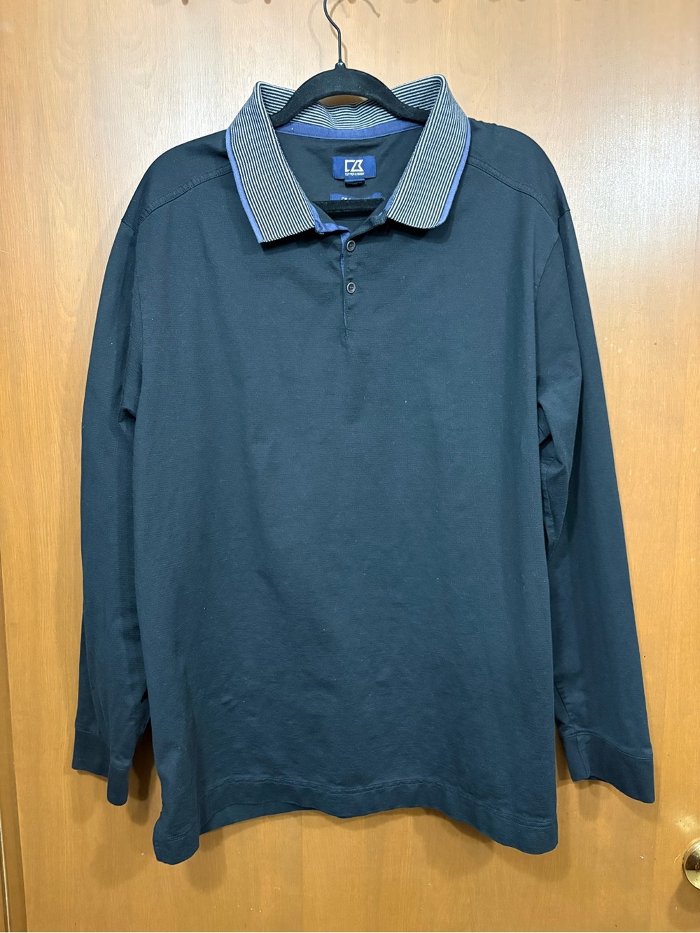 Vintage Cutter & Buck Black Long-Sleeve Polo with Striped Collar